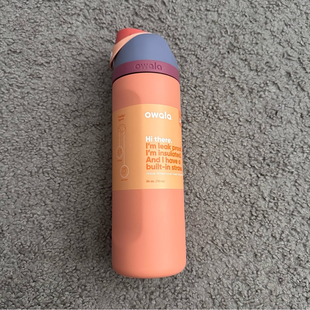 Owala Sip Water Bottle 24 oz Stainless Steel Tangy Tango